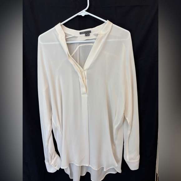 Vince 100% Silk Cream Women's LS Blouse Size Medium RN #106730 Oversized - Picture 1 of 8